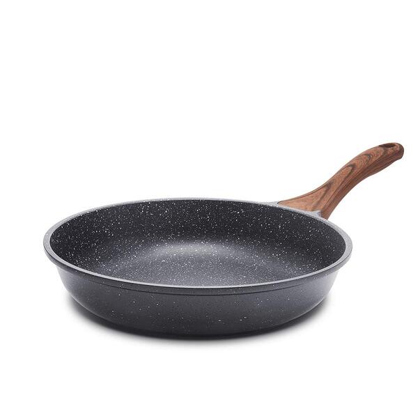 10 Best Non Stick Pan Reviews and Buying Guide 2025 4 10 Best Non Stick Pan Reviews and Buying Guide 2025