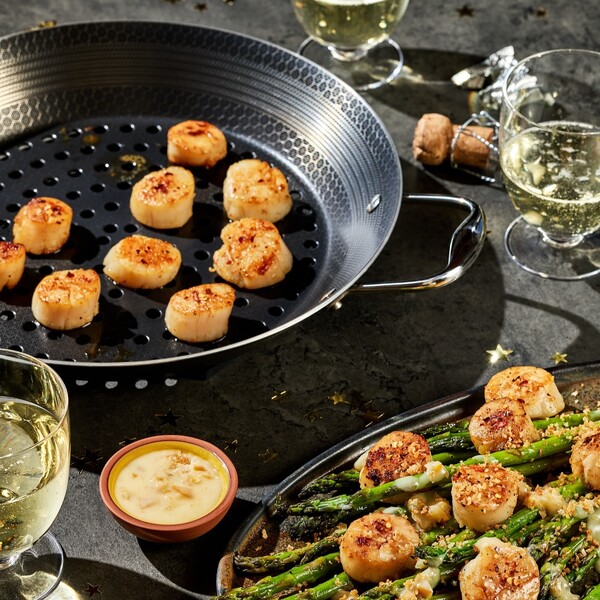 Caraway vs Hexclad: Which One’s Worth Bringing Home?