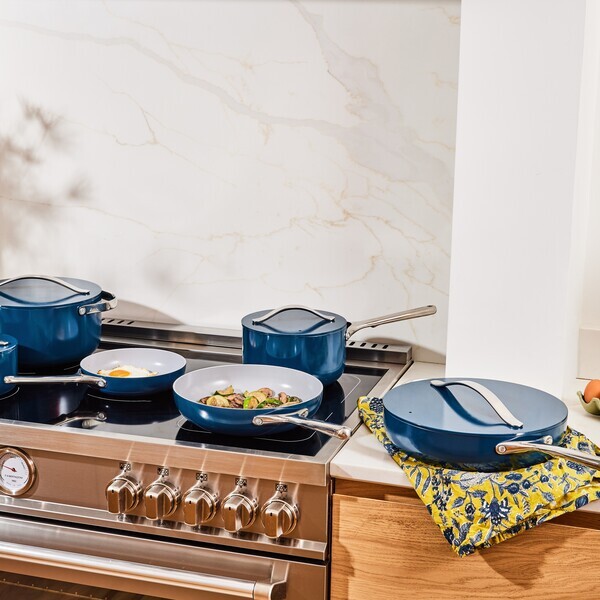 Caraway vs Hexclad: Which One’s Worth Bringing Home?