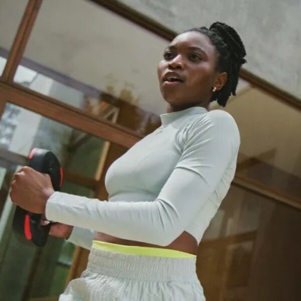 LES MILLS vs Kettlebell Kings: Who Builds the Smarter Home Gym Setup