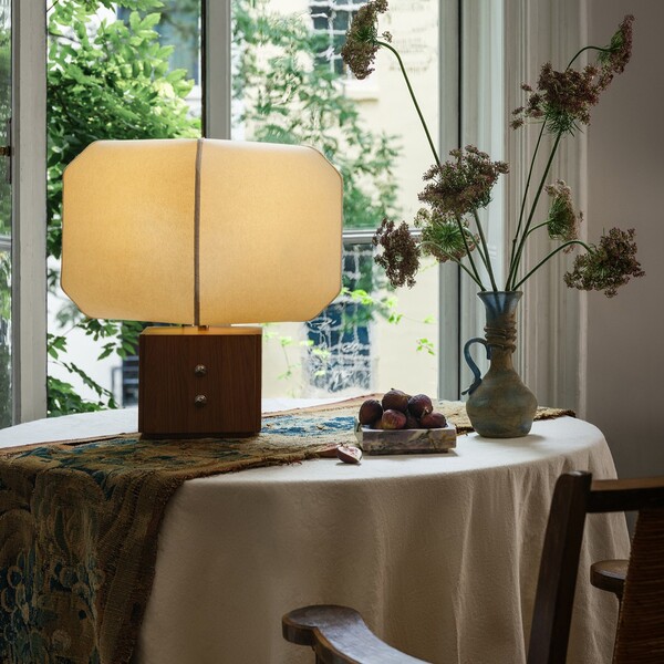 Lamps Plus vs Lightology: Which Brand Delivers the Best Balance of Style and Service? 8 Lamps Plus vs Lightology: Which Brand Delivers the Best Balance of Style and Service?