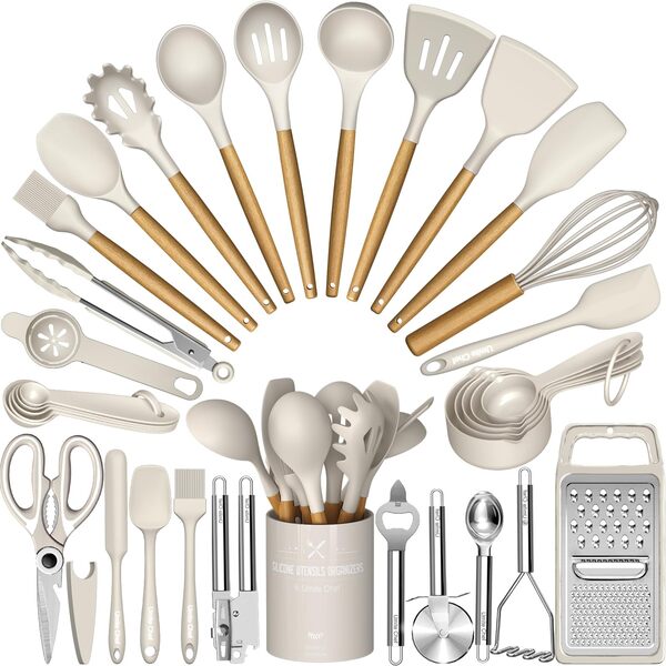 Must-Have Kitchen Gifts for Home Cooks 