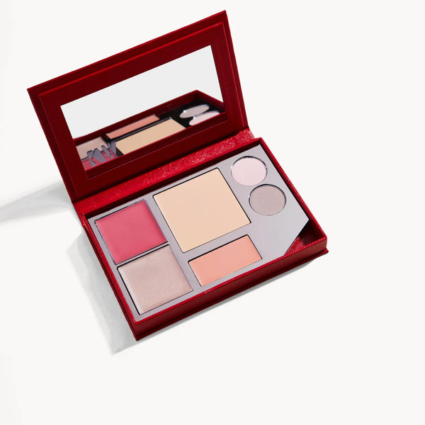 Clean Beauty Gifts She’ll Actually Use