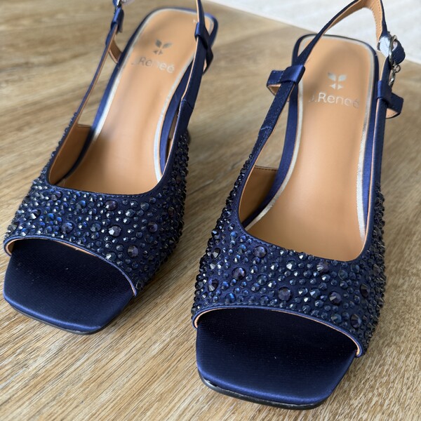 J. RENEÉ Review: Can One Brand Cover Your Entire Event Calendar?