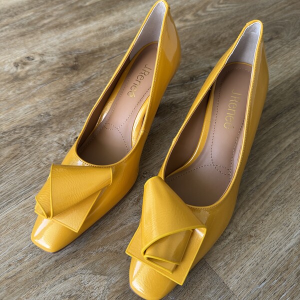 J. RENEÉ Review: Can One Brand Cover Your Entire Event Calendar?