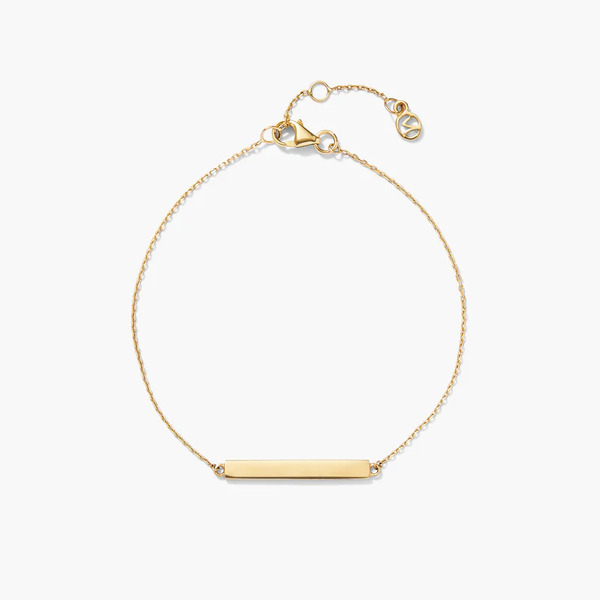 Personalized Gifts for Moms Who Love a Little Style Switch