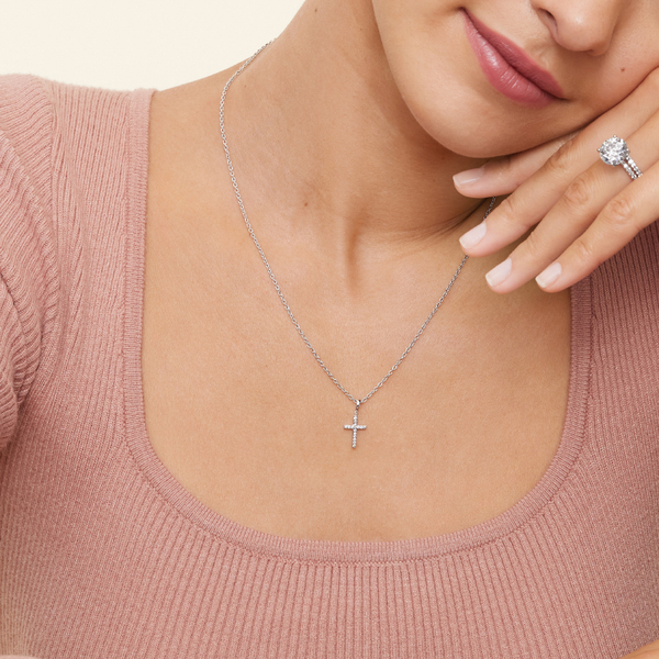 The Best Brilliant Earth Jewelry for Mother’s Day Gifting in 2026