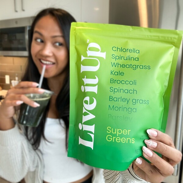 Quince Superfood Greens vs Live It Up Super Greens: A Side-by-Side Comparison 20 Quince Superfood Greens vs Live It Up Super Greens: A Side-by-Side Comparison