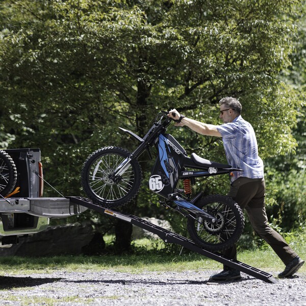 HappyRun G300 Pro Review: A 6500W Electric Dirt Bike That Hits 50 MPH