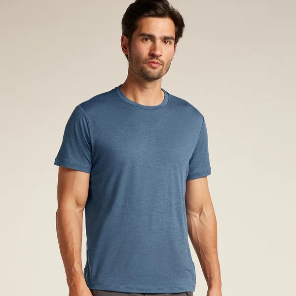 The 10 Best Merino Wool T-Shirt Brands for Men and Women in 2026 2 The 10 Best Merino Wool T-Shirt Brands