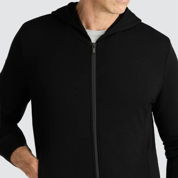 Unbound Merino Review: Is a 100% Merino Travel Wardrobe Worth the Splurge? 10 Unbound Merino Review: Is a 100% Merino Travel Wardrobe Worth the Splurge?