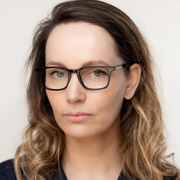 The 10 Best Glasses Frames for a Professional Look in 2026 8 The 10 Best Glasses Frames for a Professional Look in 2026