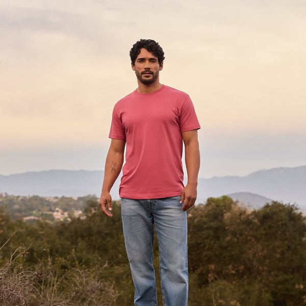 Fresh Clean Threads Review: Are the Best-Selling Tees as Good as They Sound? 10 Fresh Clean Threads Review
