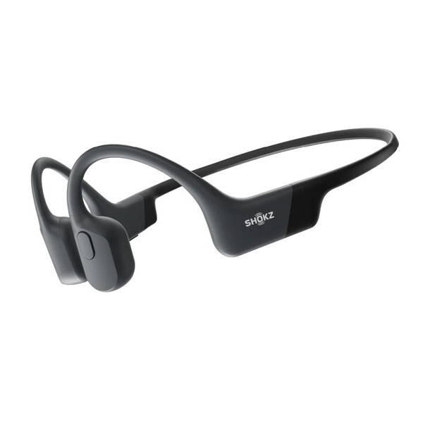 Running Essentials Worth Gifting: 10 Great Gifts for Runners in 2026 7 Running Essentials Worth Gifting: 10 Great Gifts for Runners in 2026