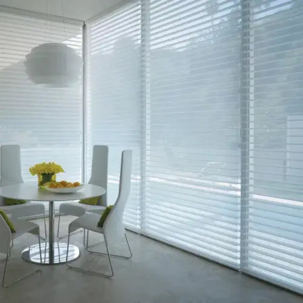 Kincmo vs Hunter Douglas: Which Motorized Shades Are Worth Your Money? 4 Kincmo vs Hunter Douglas: Which Motorized Shades Are Worth Your Money?