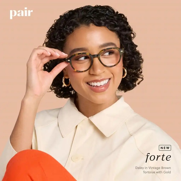 Pair Eyewear Buying Guide: How to Choose Your Forte Frame