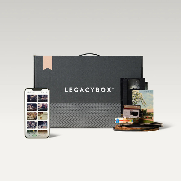 10 Best Ways to Share and Preserve Family Memories 4 10 Best Gifts for Preserving Family Memories