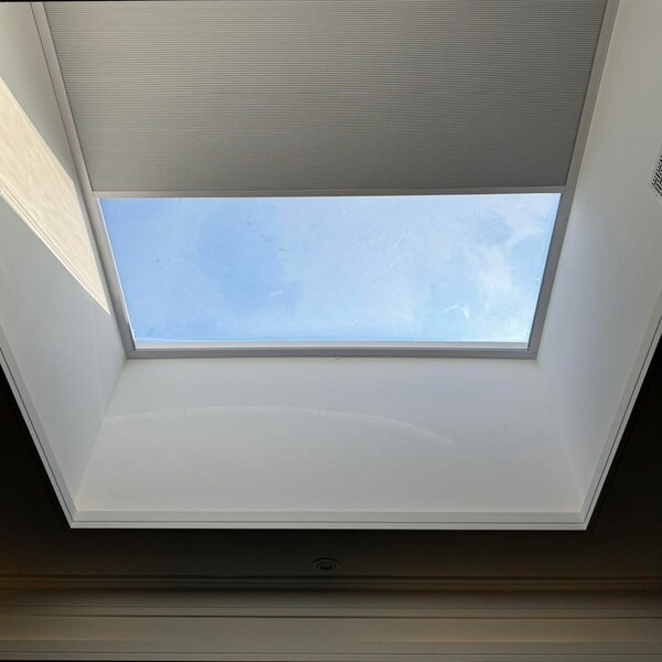 Kincmo Review: Are the Cellular and Dual Shades Worth the Smart Home Upgrade?