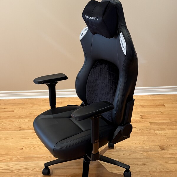 Blacklyte Kraken XPro Review: My Take After Weeks of Long Gaming and Work Sessions 6 Blacklyte Kraken XPro Review: My Take After Weeks of Long Gaming and Work Sessions