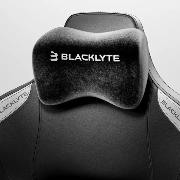 Blacklyte Kraken XPro Review: My Take After Weeks of Long Gaming and Work Sessions 9 Blacklyte Kraken XPro Review: My Take After Weeks of Long Gaming and Work Sessions