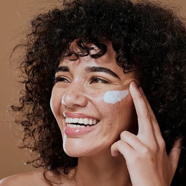 MiamiMD Review: Doctor-Formulated Creams for Crepey Skin and Sagging After 45 11 MiamiMD Review